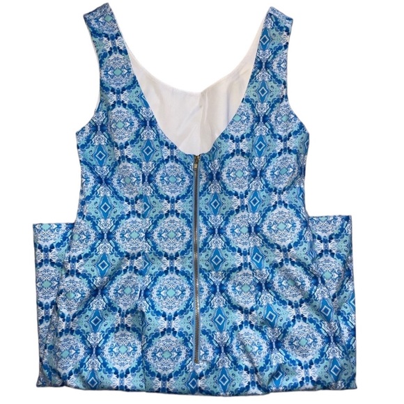 Kaeli Smith Sleeveless Mini Dress in Blue and White Pattern - Picture 5 of 6